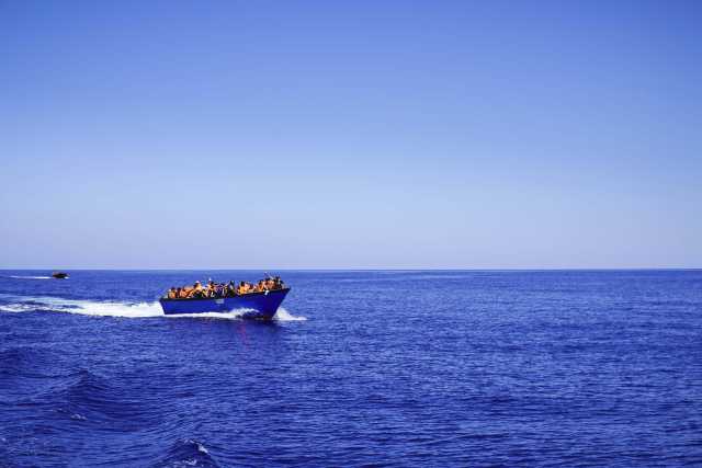 Migranti, si ribalta una barca al largo di Lampedusa: anche una bambina fra le 9 vittime