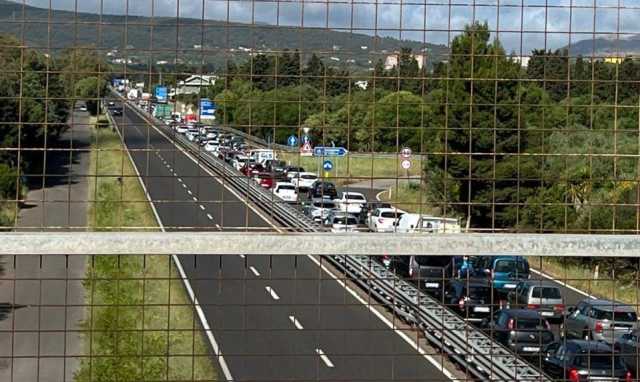 Iglesias, incidente sulla 130: traffico paralizzato