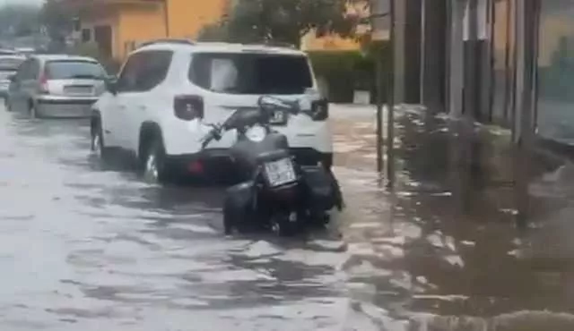 Youtg Net Violento Temporale Nel Pomeriggio Siniscola Finisce Sott