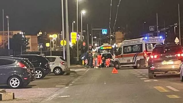 Youtg Net Cagliari Incidente In Viale Marconi Due Feriti