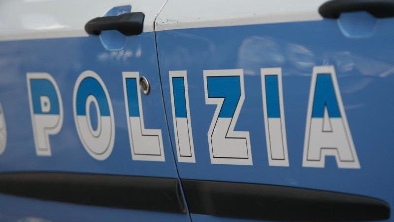 Polizia Per Arresti