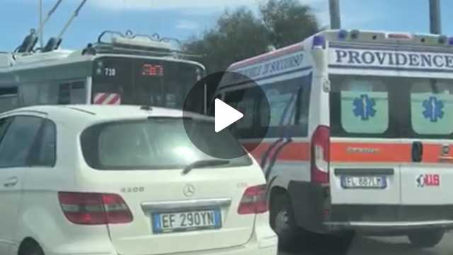 Incidente Filobus Viale Marconi
