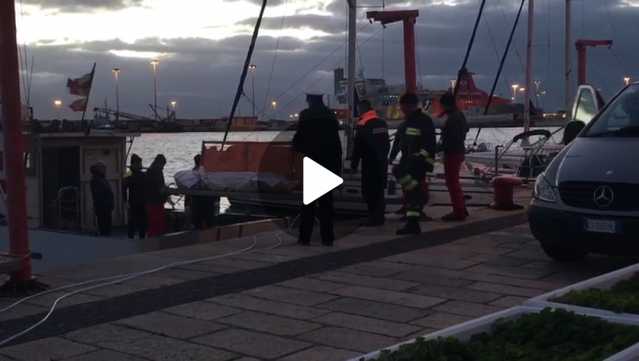 Surfista Morto Recupero Cadavere