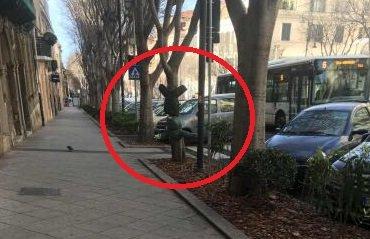 Fantoccio A Testa In Giù