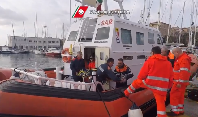 Guardia Costiera Cagliari Salvataggio