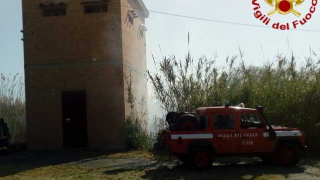 Incendio Elmas Cabina Sterpaglie