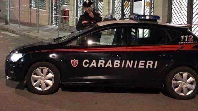 Carabinieri Notte Via Mameli