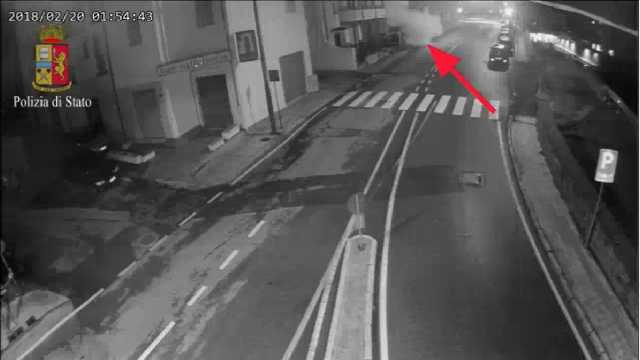 Attentato Nuoro Europcar Video