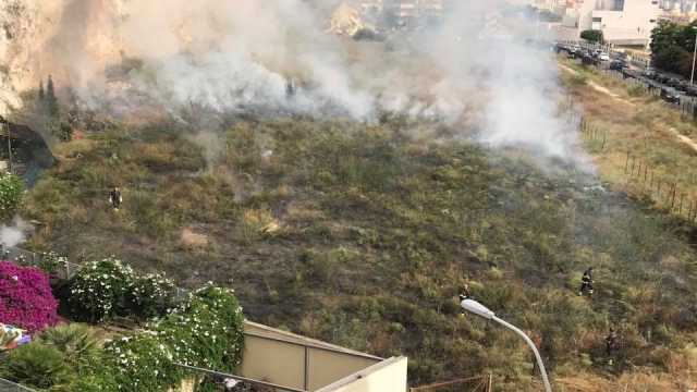 Incendio Campo Zona Punici