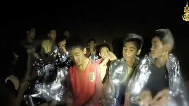 Thailandia Grotta Ragazzi