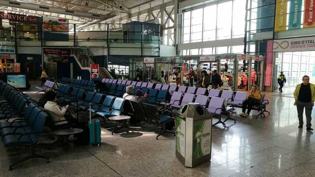 Aeroporto Elmas Area Partenze Passeggeri