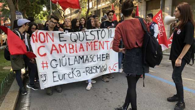 Corteo Studenti Cagliari 161118