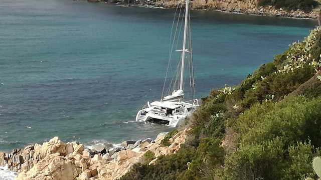 Catamarano Cala Regina