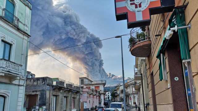 Eruzione Etna Foto