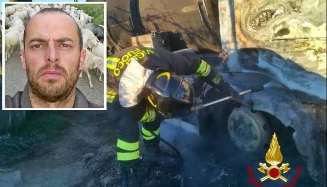 Vigili Del Fuoco Autocisterna Incendiata Nenneddu
