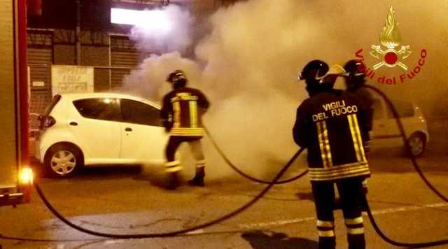 Vvf Auto In Fiamme