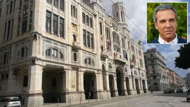 Municipio Cagliari Comune Palazzo Bacaredda Desogus