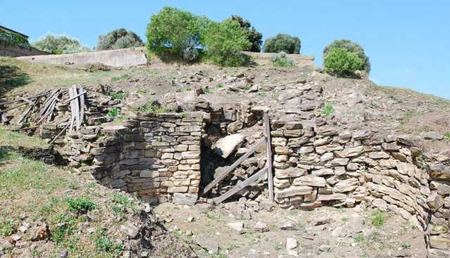 Villaggio Nuragico Pinne Maiolu Villanovaforru