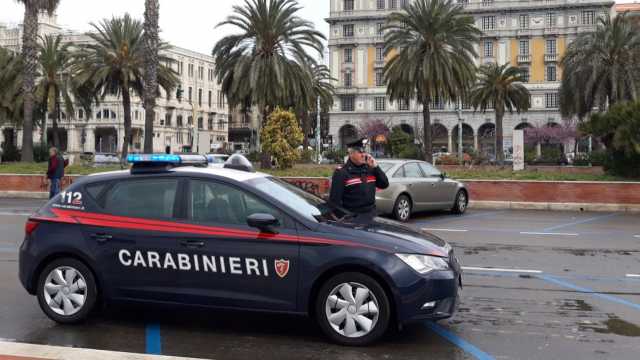 Carabinieri Via Roma 2