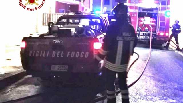 Auto Incendiate Sestu 3