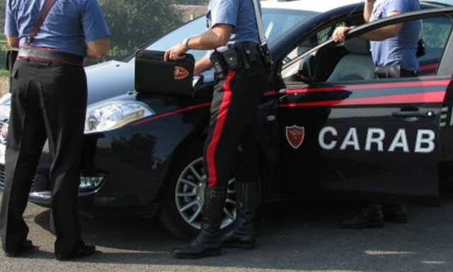 Carabinieri Campagna 16b 9