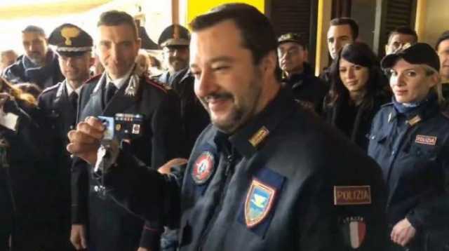 Salvini Divisa