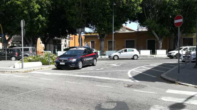 Carabinieri Piazza Italia