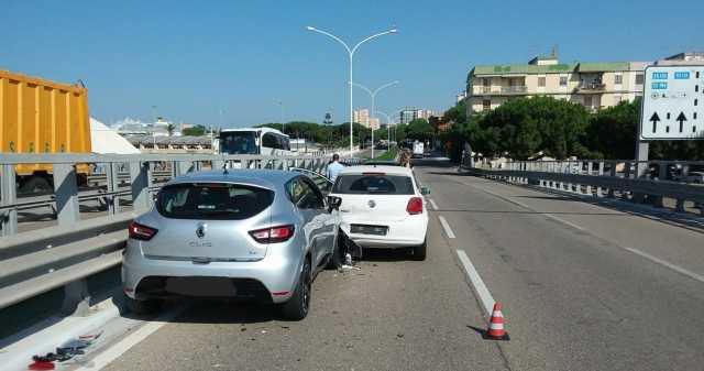 Tamponeamento Cagliari Feriti