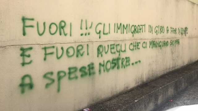 Scritte Villacidro Immigrati