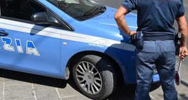 Volante Polizia Buona