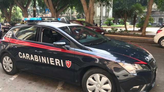 Cc Auto Carabinieri Giorno