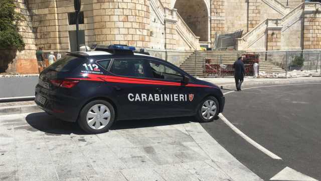 Carabinieri Piazza Costituzione Bastione