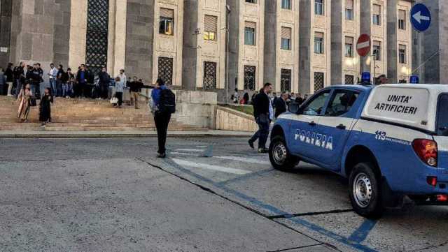 Bomba Tribunale 081119