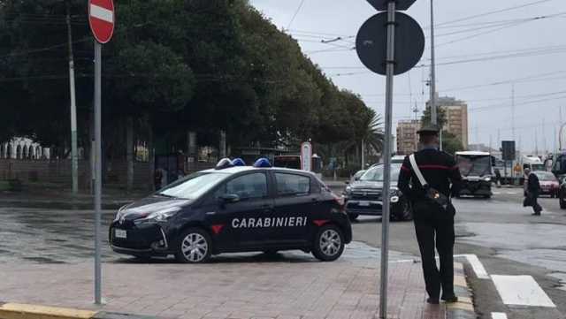 Carabinieri Piazza Mattotti