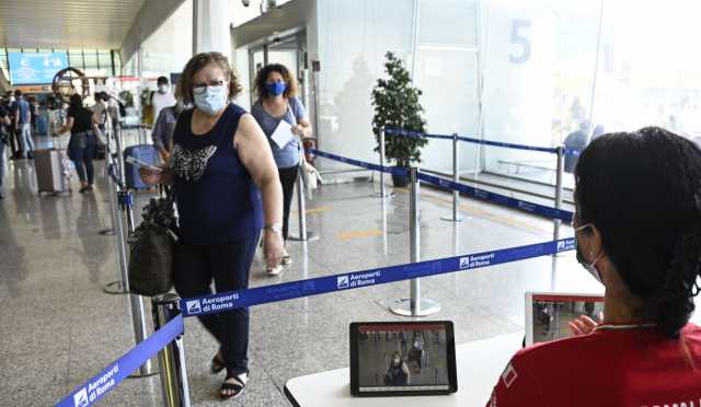 Controlli In Aeroporto Covid