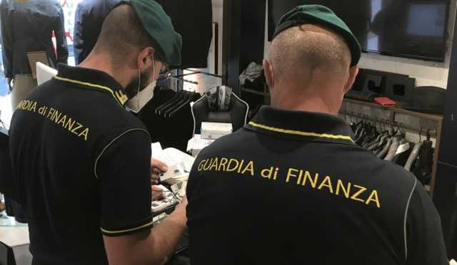 Gdf Abbigliamento