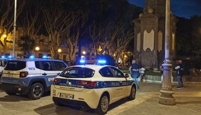 Piazza Del Carmine Cagliari Notte Pol