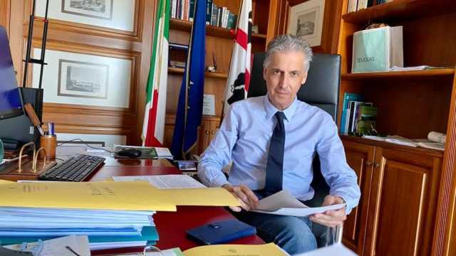 Ropberto Frongia Uno