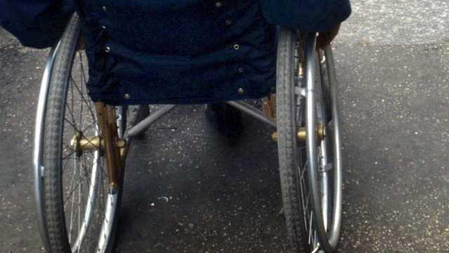 Disabilidade grae e no autosuficèntzia: prus resursas dae sa Regione