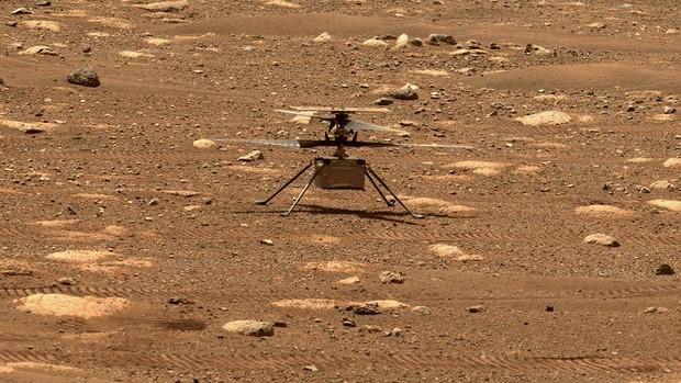 Su Marte vola il drone Ingenuity guidato dalla Terra: esperimento riuscito alla Nasa