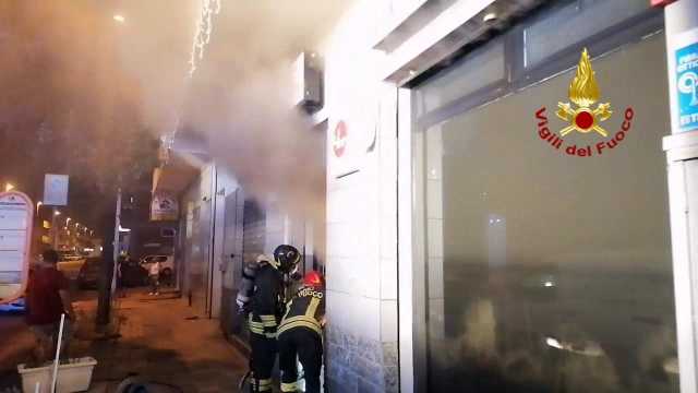 Incendio Pasticceria Bar Via Fiume