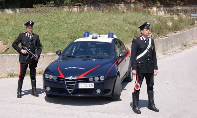 Carabinieri Posto Di Blocco 725657