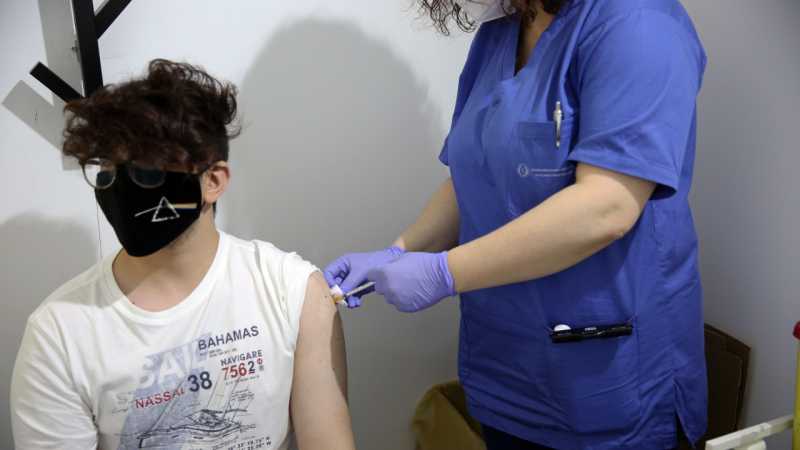 vaccino cagliari terza dose 