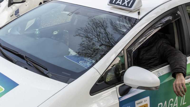 Taxi 