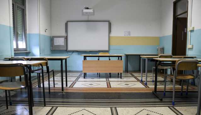 Scuole chiuse