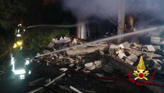 L'intervento dei vigili del fuoco 