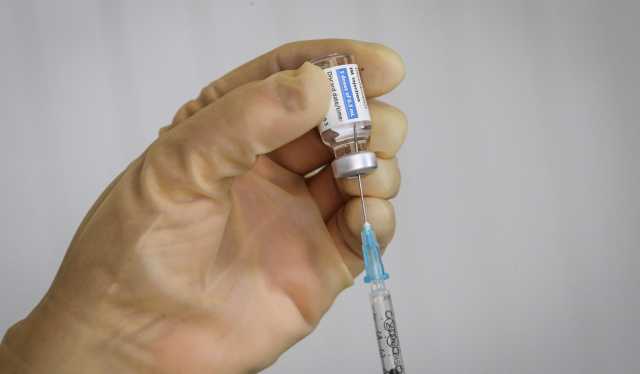 Dose vaccino fiala