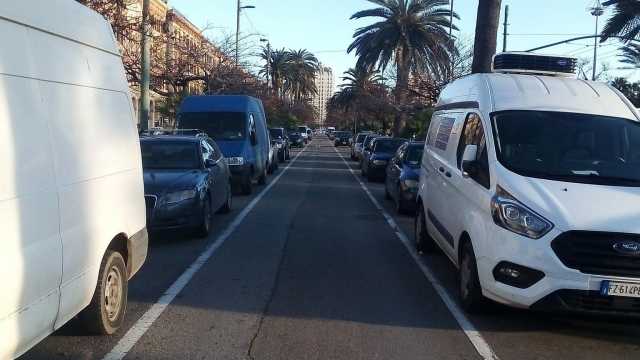 La corsia centrale di via Roma 
