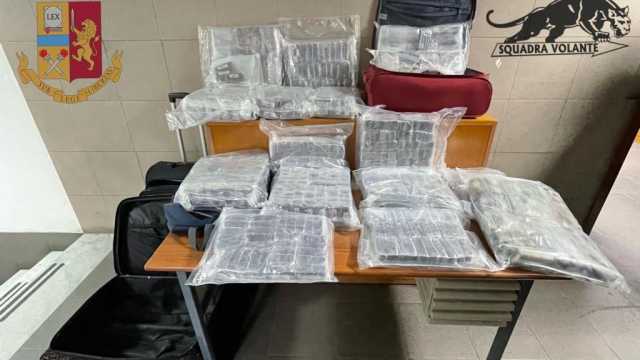 Sequestrati 75 chili di hashish