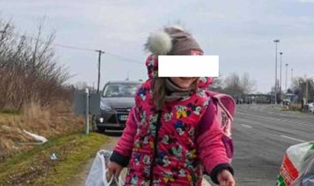 Bambini ucraini in fuga dalla guerra 